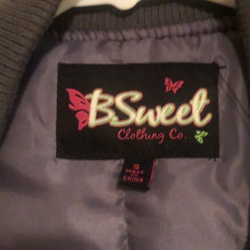 bomber - Picture 2 of 3